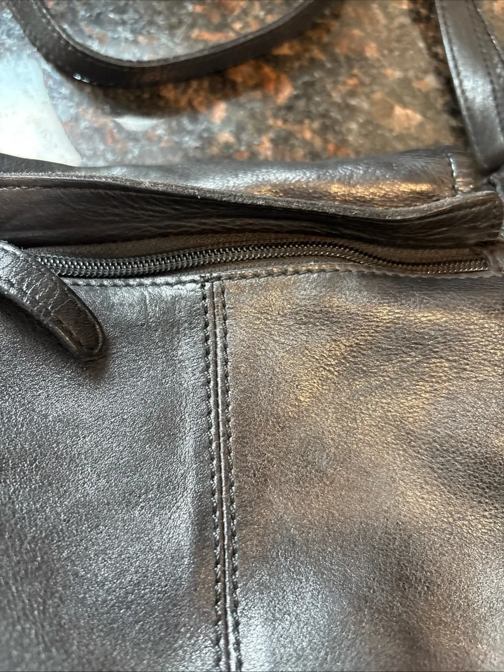 Vilenca Holland black leather